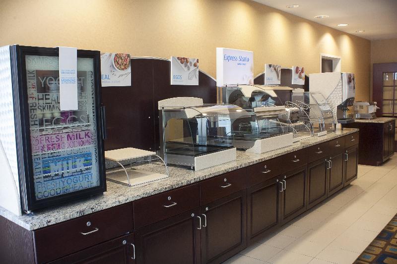 Holiday Inn Express & Suites Youngstown West I 80, An Ihg Hotel Екстер'єр фото